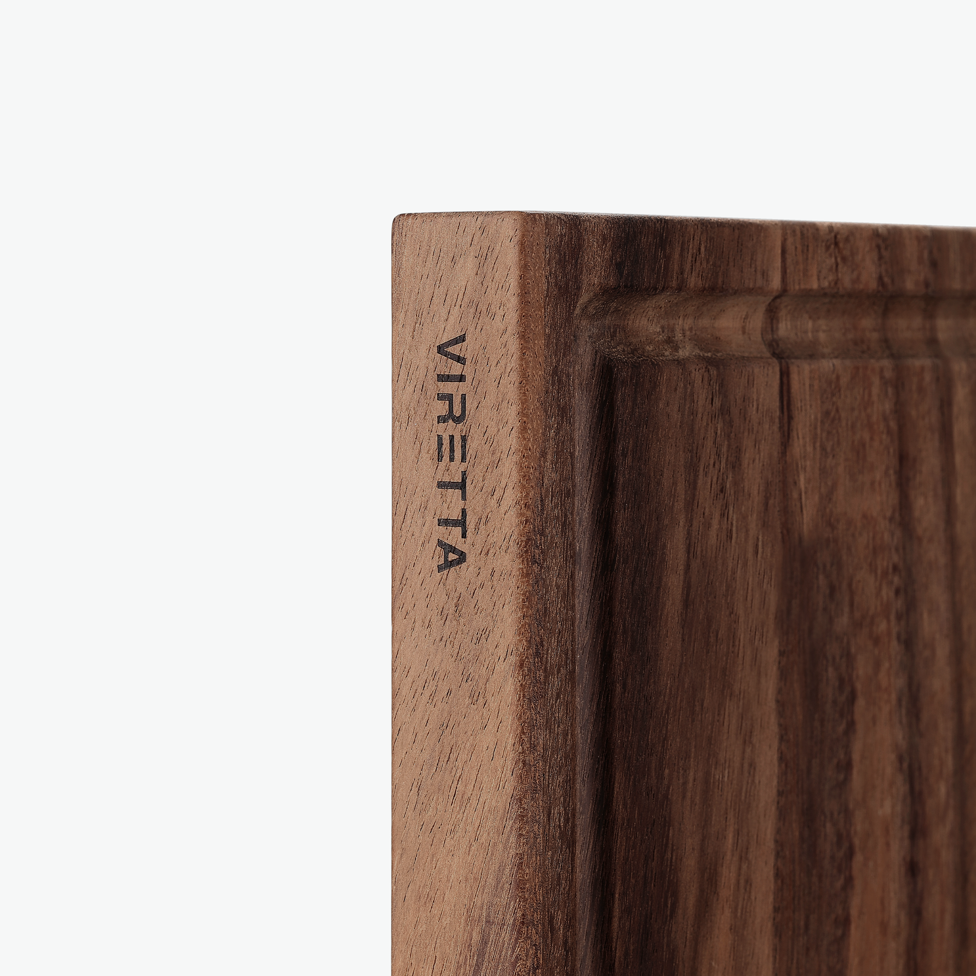 Skærebræt med saftrille – Valnød