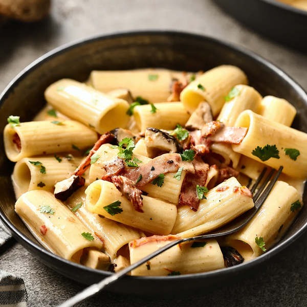 Cremet svampepasta