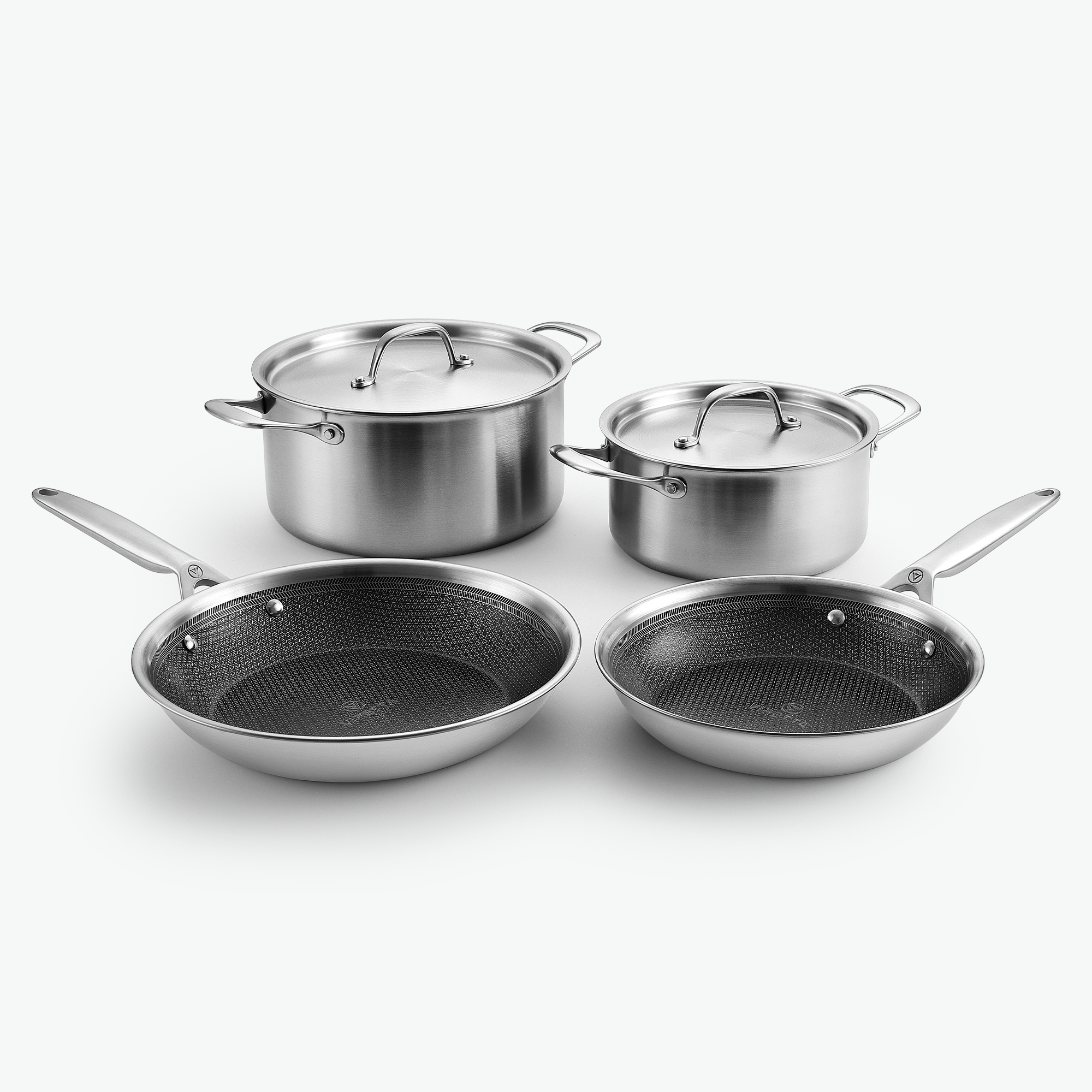 #Sæt_Essentials Sæt - 4 dele