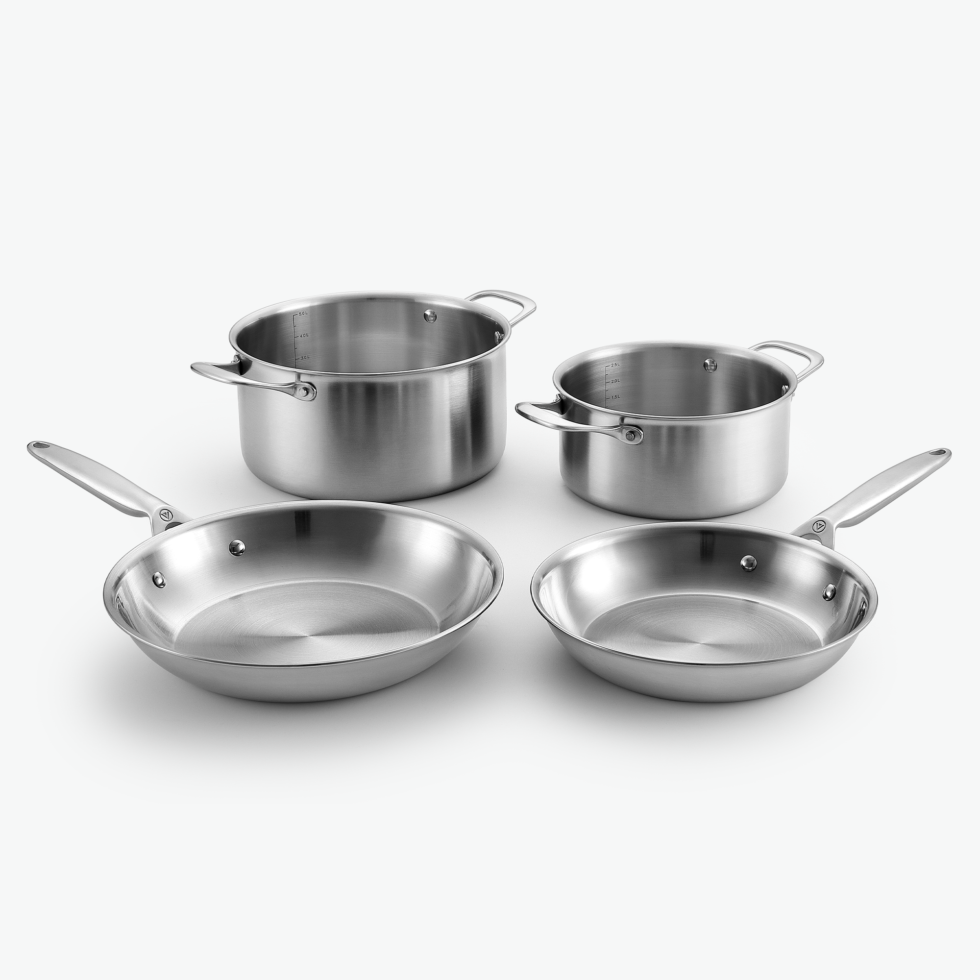 #Sæt_Essentials Sæt - 4 dele, #Låg_Uden