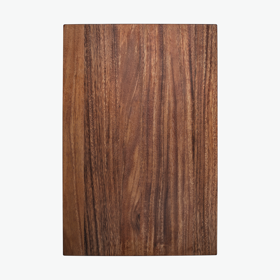 Skærebræt i valnød, stor (45 × 30 cm), set ovenfra