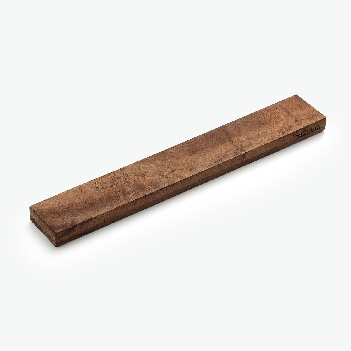 Knivmagnet i valnød, 40 cm, set skråt ovenfra